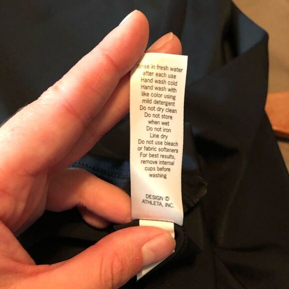 Athleta black swim dress size 34 B/C - Picture 6 of 11